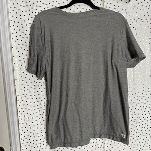 Vuori Gray Men's T-Shirt